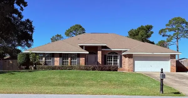 2241 Banyan Drive, Navarre, FL 32566