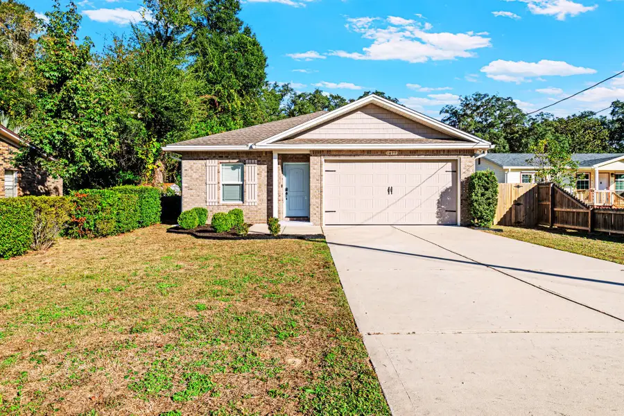 1477 Cypress Street, Niceville, FL 32578 - Image #2