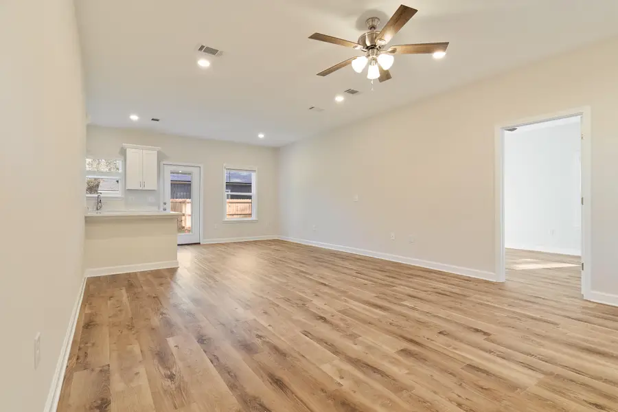 6194 Winstead Cove, Crestview, FL 32539 - Image #2