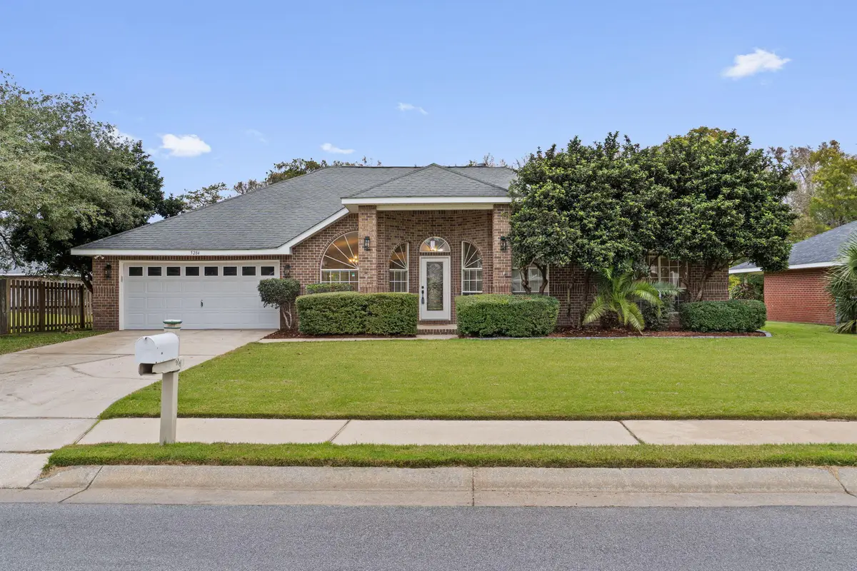 5284 Woodlake, Gulf Breeze, FL 32563 - Image #1