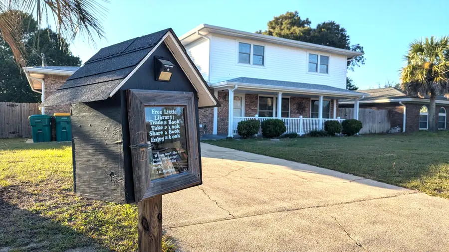 12 W Casa Loma Drive, Mary Esther, FL 32569 - #3