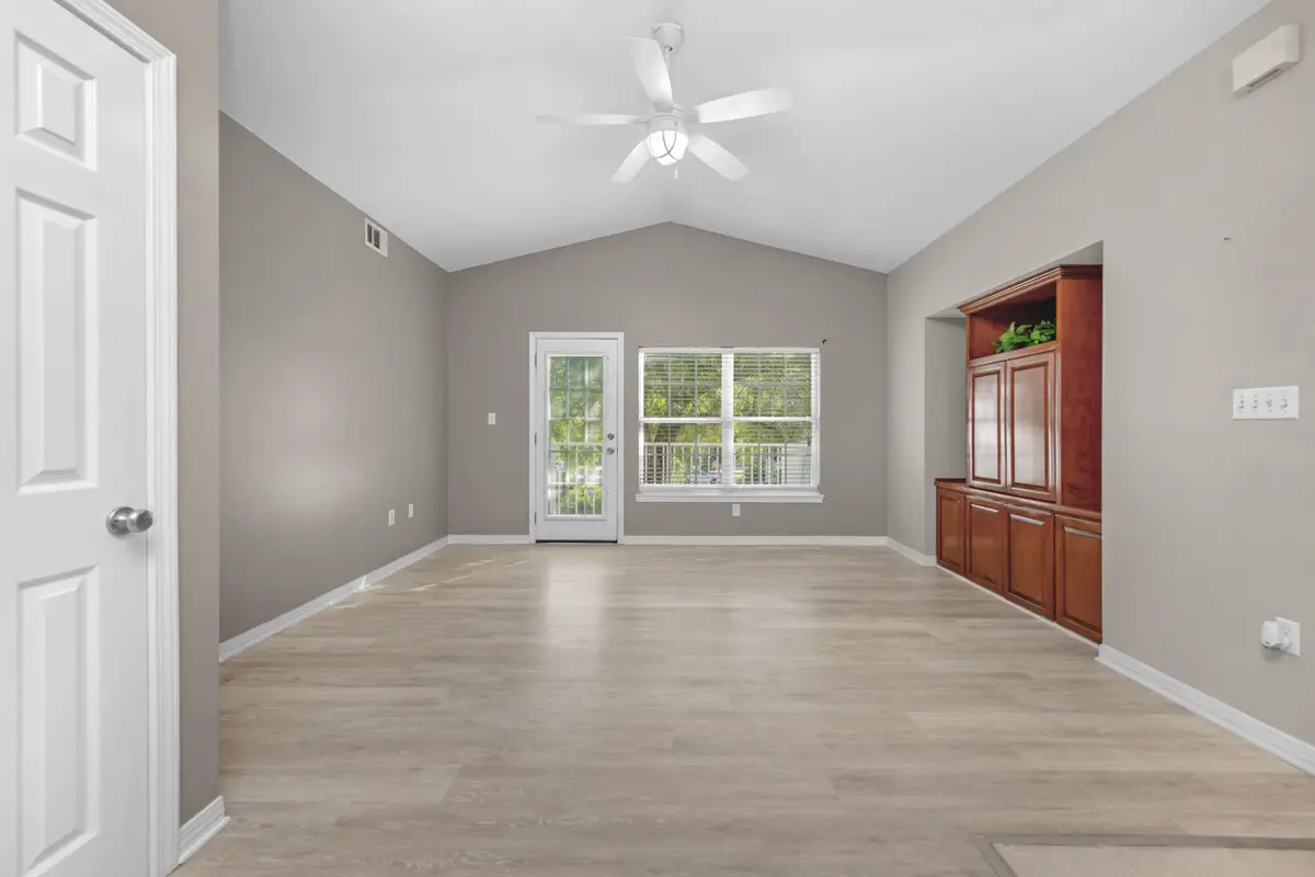 1501 Partin Drive North #209, Niceville, FL 32578 - Image #1
