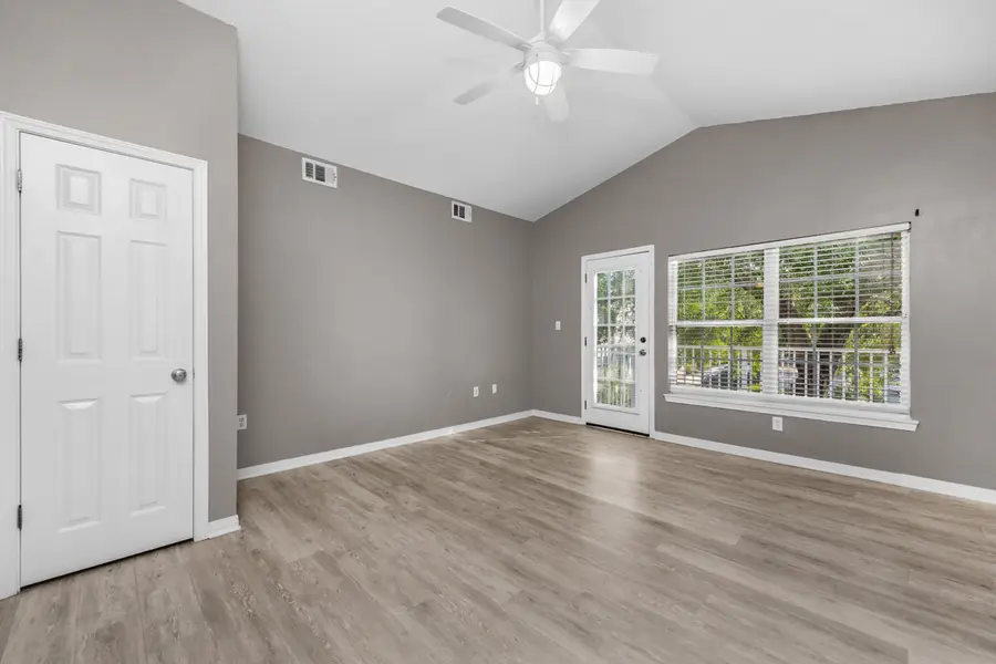 1501 Partin Drive North #209, Niceville, FL 32578 - Image #2