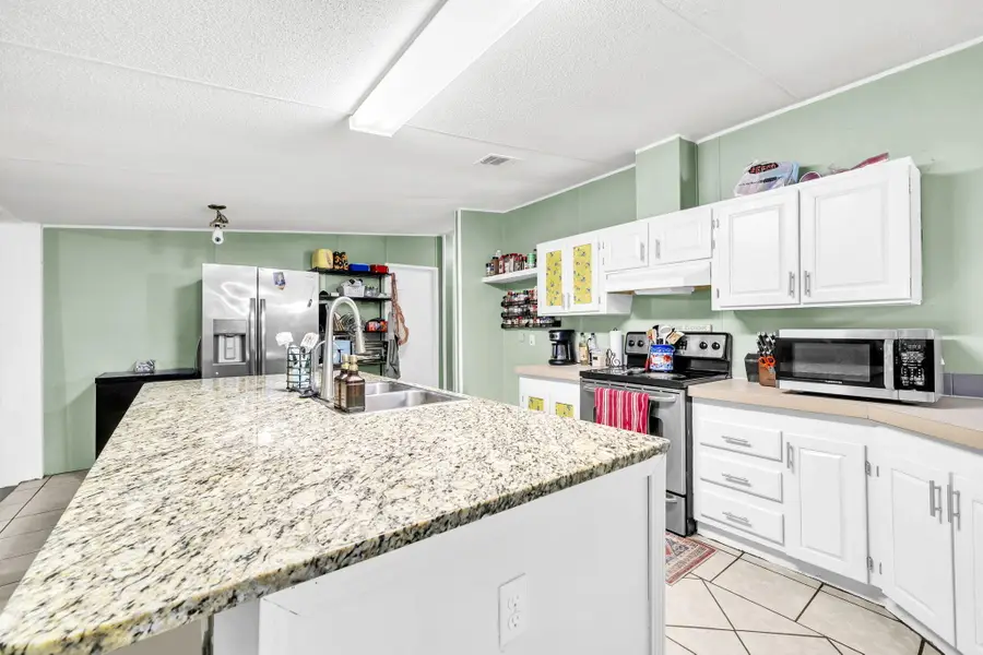 2236 Old Jolly Bay Road, Freeport, FL 32439 - Image #2