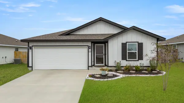 932 Sandbar Loop, Crestview, FL 32539