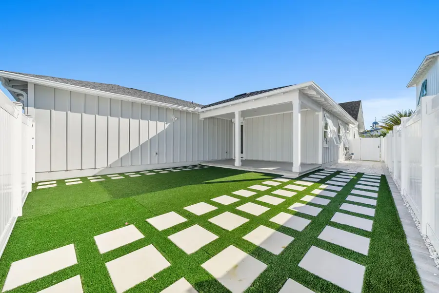 1917 Rushes Avenue, Panama City, FL 32405 - Image #2