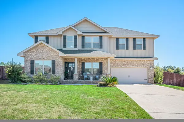 5747 Periwinkle Lane, Crestview, FL 32539