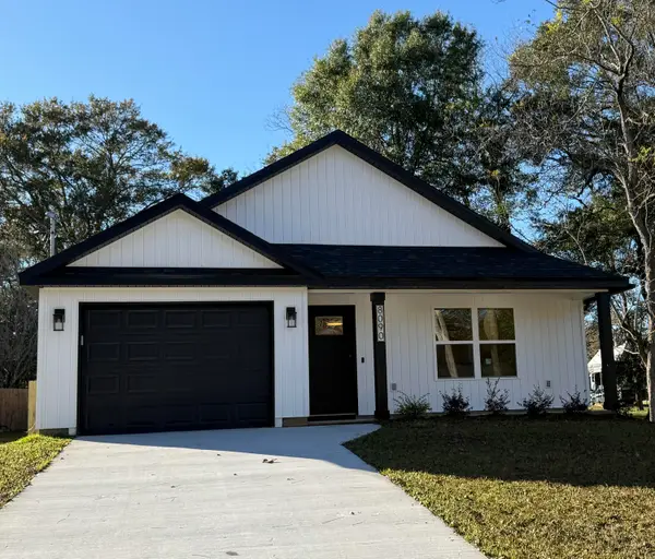 8090 Third Street, Laurel Hill, FL 32567