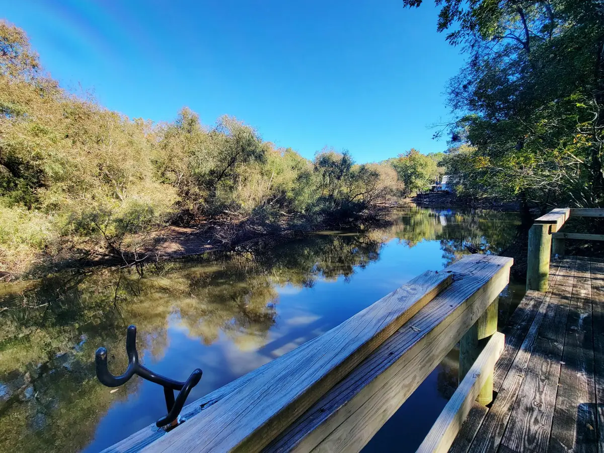 1907 River Road, Ponce De Leon, FL 32455 - Image #1