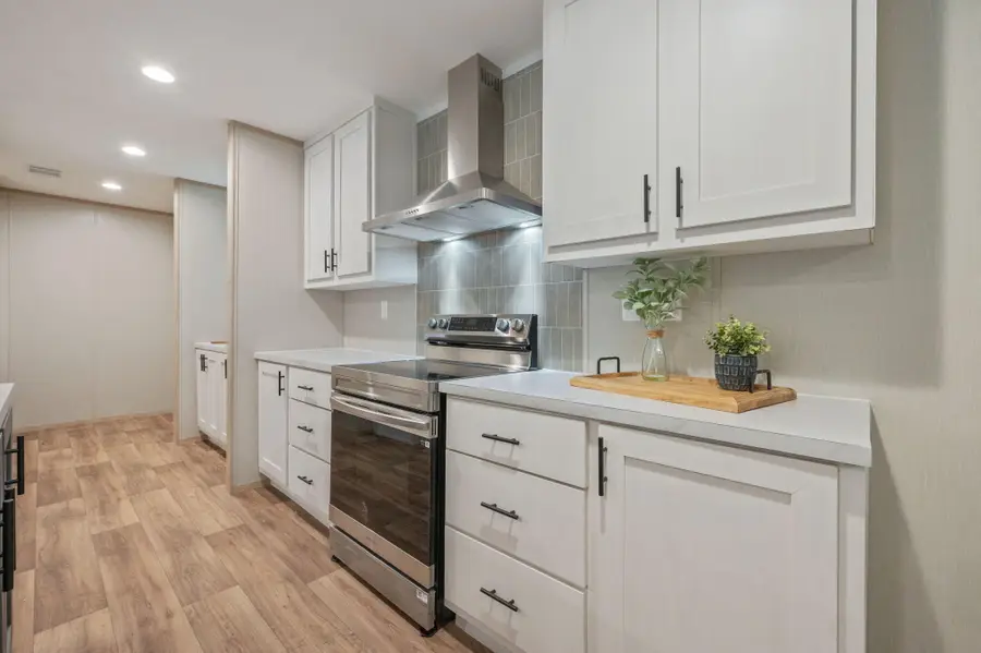 493 Marigold Avenue, Defuniak Springs, FL 32433 - Image #2