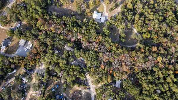 72 April Court, Freeport, FL 32439