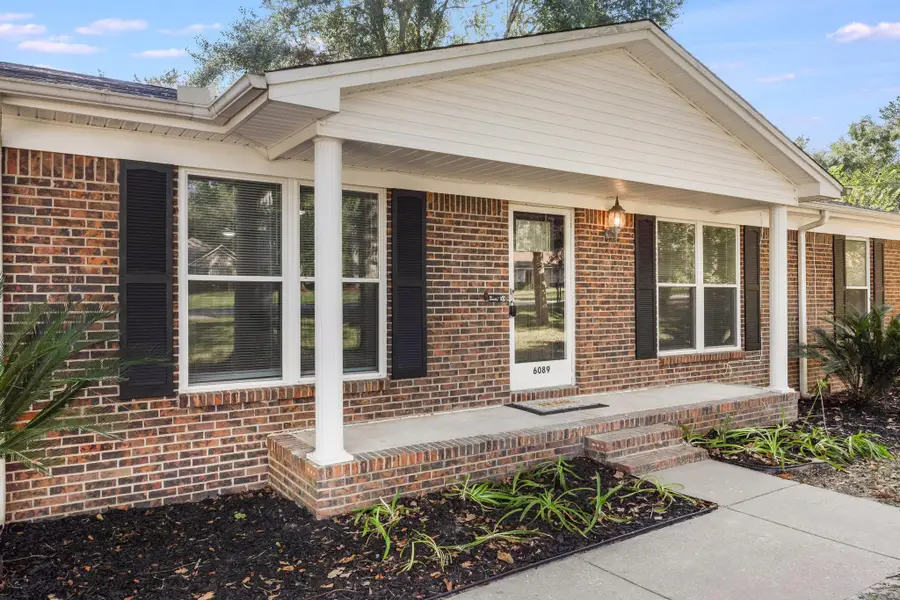 6089 W Dogwood Drive, Crestview, FL 32536 - Image #2