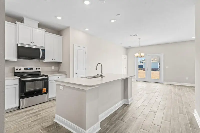 68 Natureview Way, Freeport, FL 32439 - #3