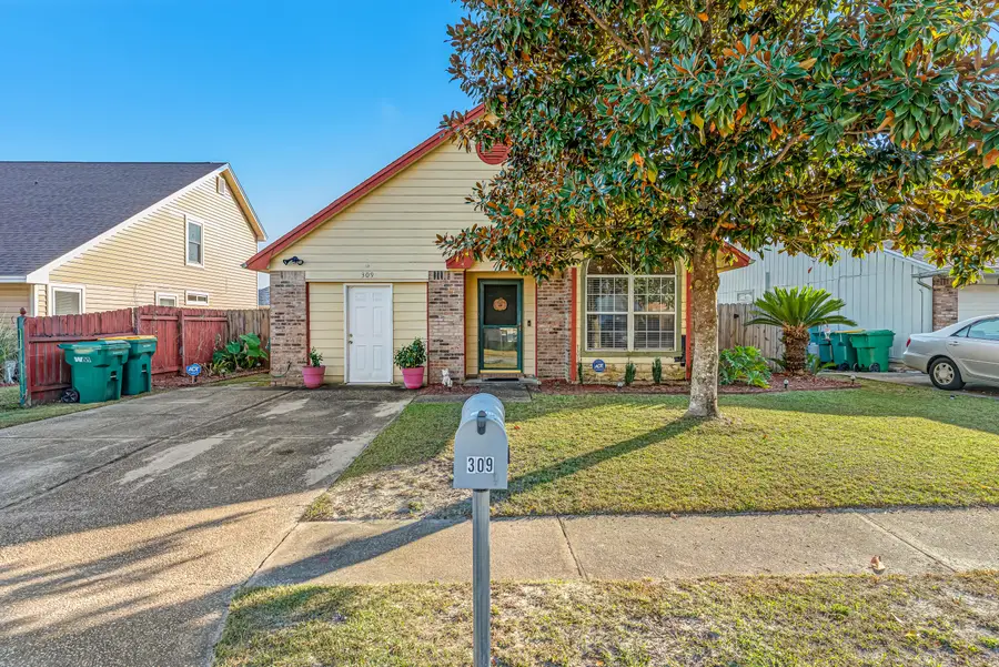 309 Woodland Park Circle, Mary Esther, FL 32569 - Image #3