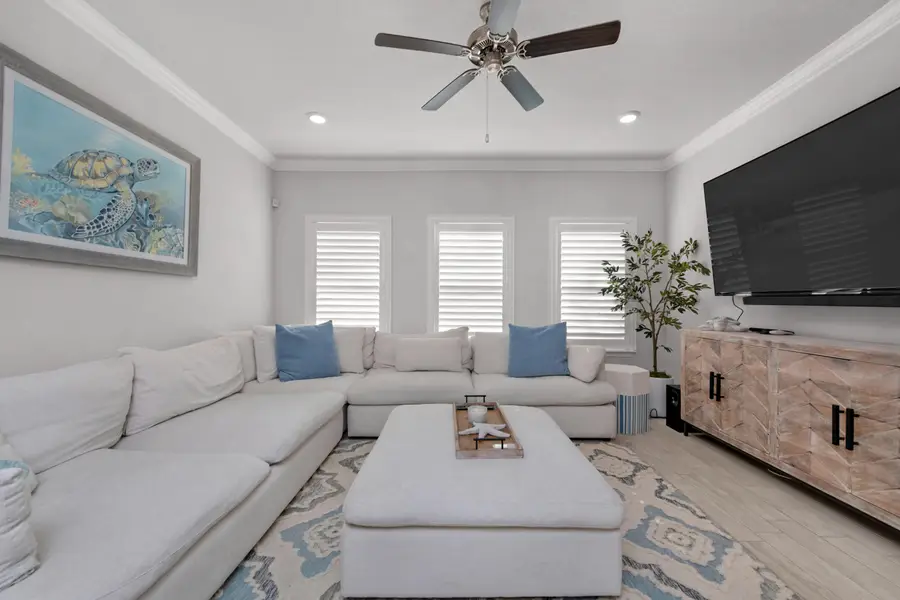 382 Lightning Bug Lane, Freeport, FL 32439 - Image #3