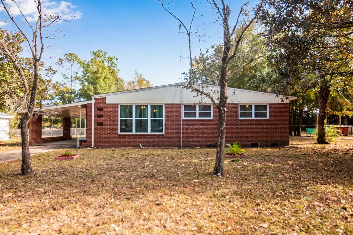 103 Adkinson Drive, Crestview, FL 32536 - Image #1
