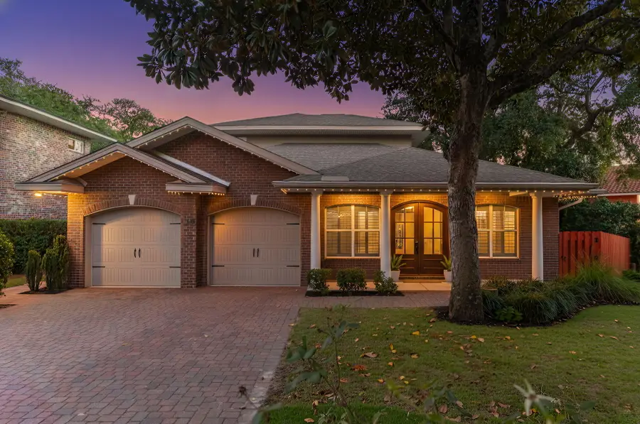 16 Plantation Oaks Drive, Mary Esther, FL 32569 - #3