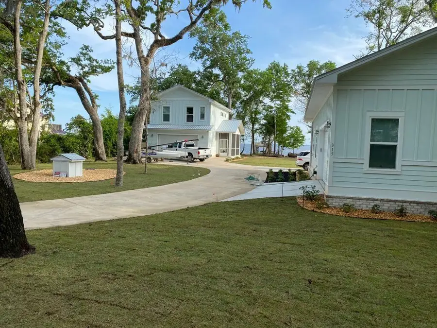 315 Red Barn Road, Freeport, FL 32439 - Image #3