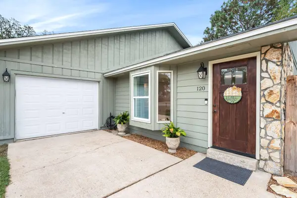 32 7th Avenue #120, Shalimar, FL 32579