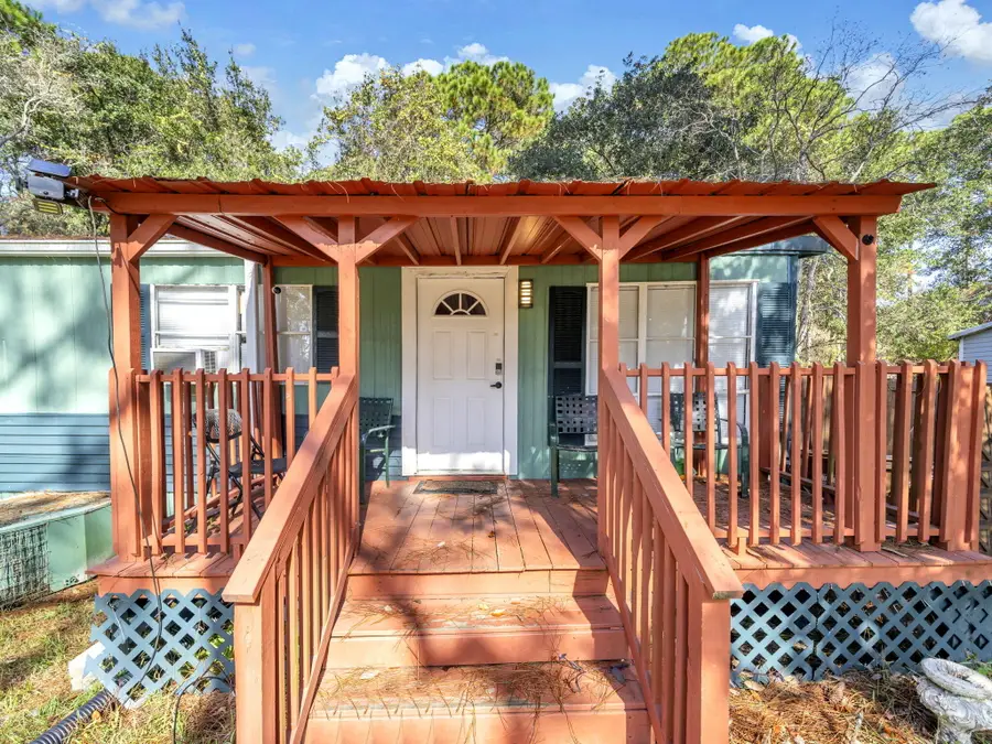 9028 Larker Woods Drive, Navarre, FL 32566 - Image #2