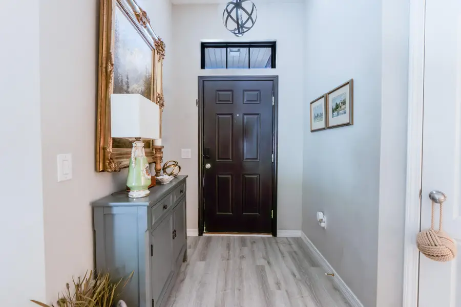 8920 Quail Roost Dr Drive, Navarre, FL 32566 - Image #3