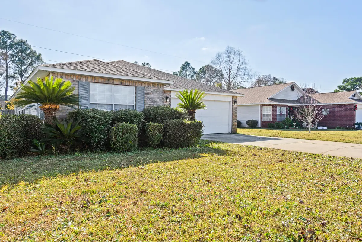 9523 Parker Place Drive, Navarre, FL 32566 - Image #1