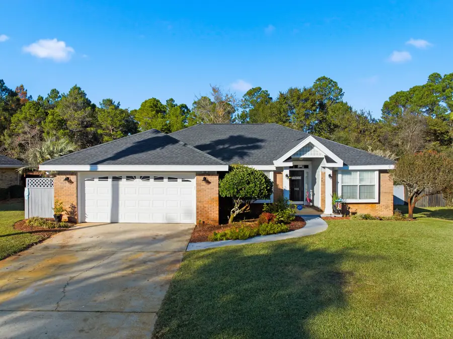 108 Long Pointe Drive, Mary Esther, FL 32569 - Image #2