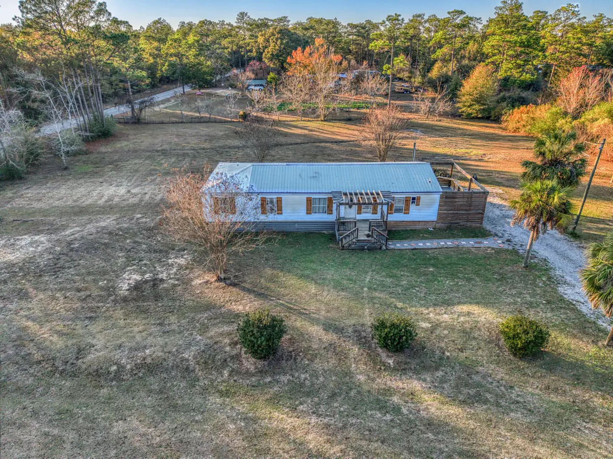 2841 Kings Lake Road, Defuniak Springs, FL 32433 - Image #1