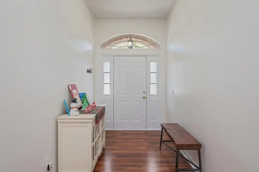 407 Bobby Drive, Crestview, FL 32536 - Image #3