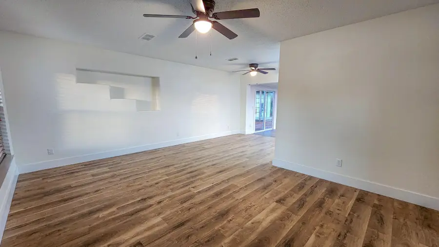 230 Lee Drive, Mary Esther, FL 32569 - Image #3