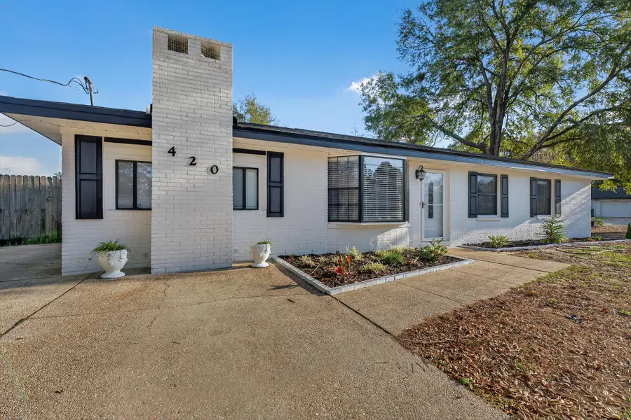 420 Paradise Road, Niceville, FL 32578 - Image #2