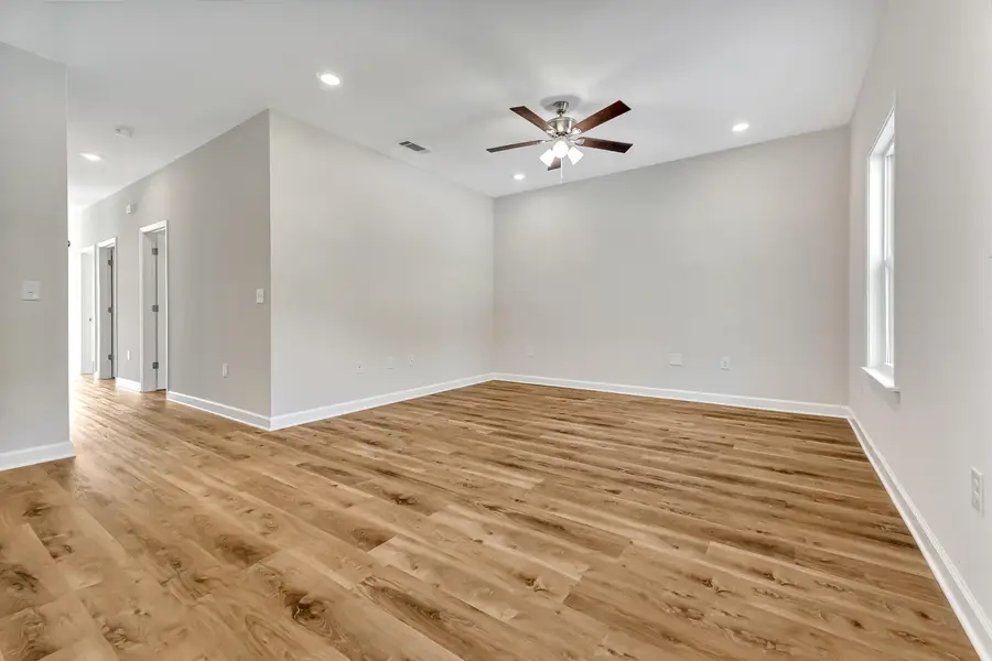 593 Brock Avenue, Crestview, FL 32539 - Image #3