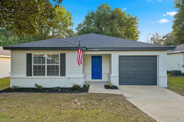 420 E Williams Avenue, Crestview, FL 32539