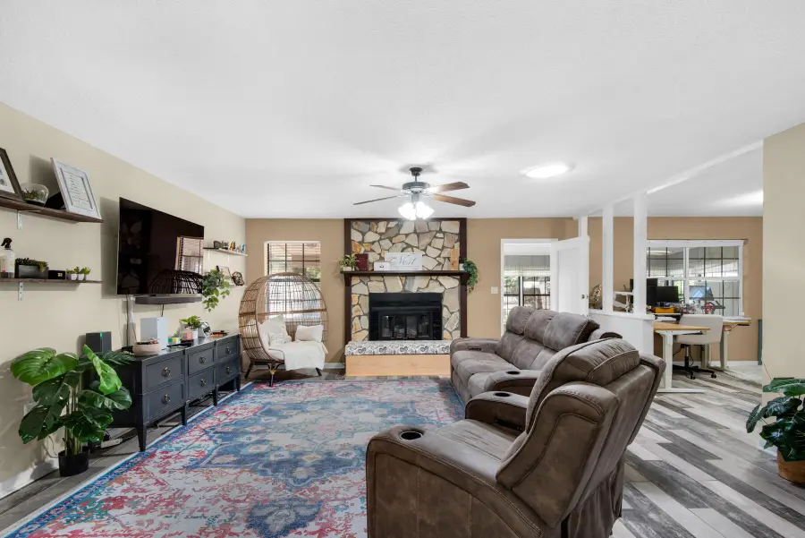 706 Providence Way, Niceville, FL 32578 - Image #2