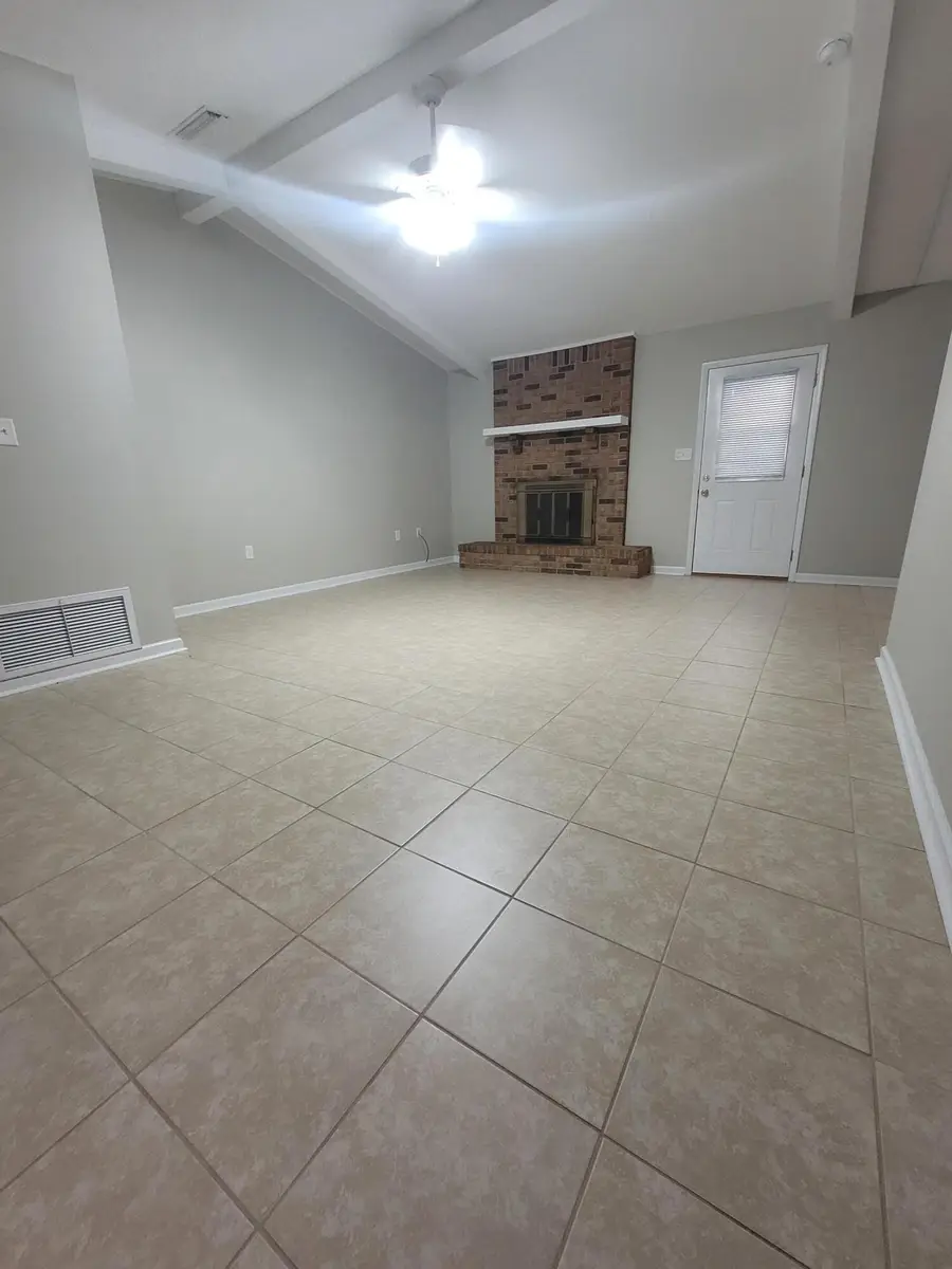 5496 Monterrey Road, Crestview, FL 32539 - Image #2