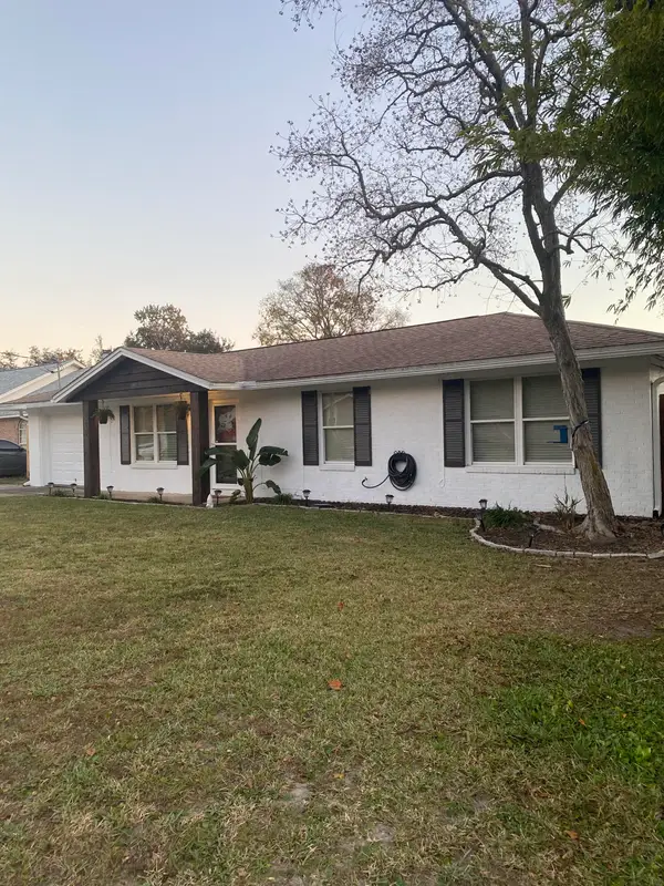 840 Blvd De L Orleans, Mary Esther, FL 32569