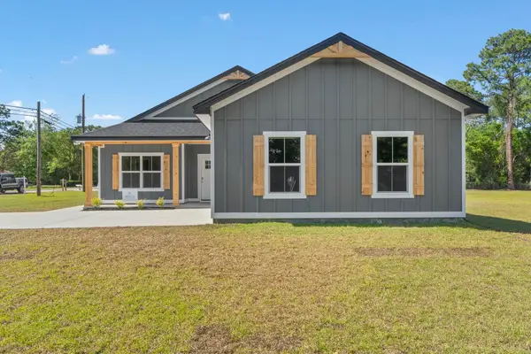 8370 Sevilla St Street, Navarre, FL 32566