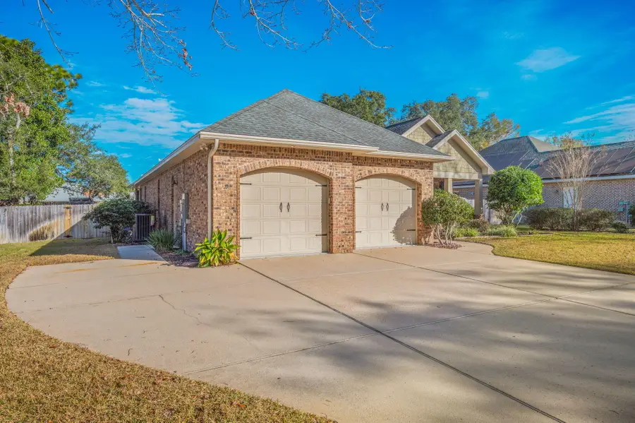 764 Woods Drive, Niceville, FL 32578 - Image #3