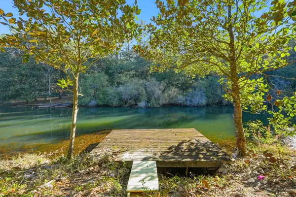 482 E Roberts Road, DeFuniak Springs, FL 32433