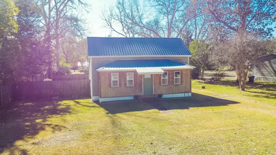 21132 Seminole Avenue, Florala, AL 36442 - Image #2