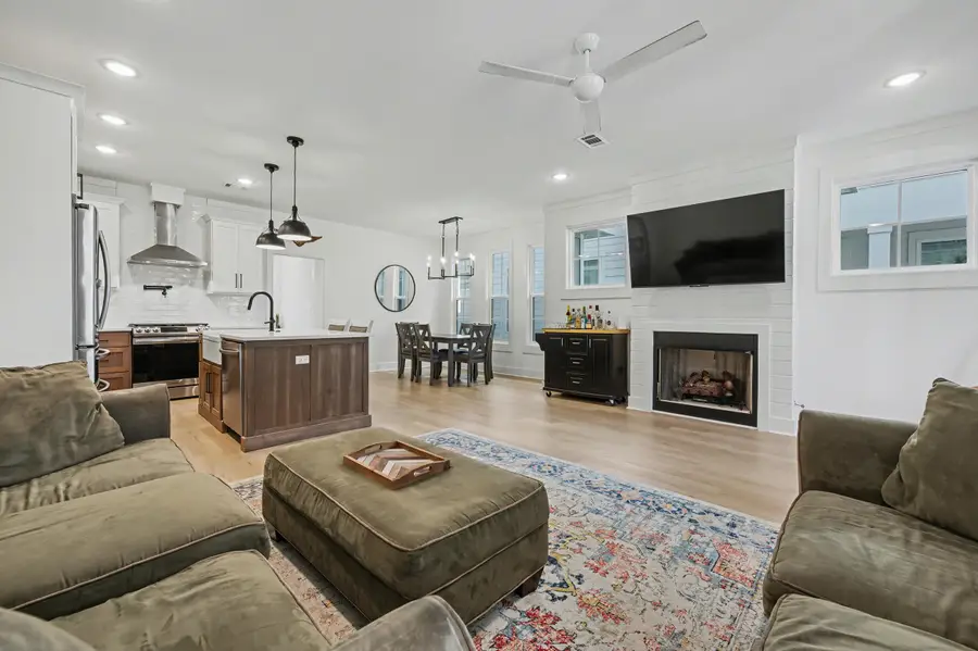 141 S H Street, Pensacola, FL 32502 - Image #3