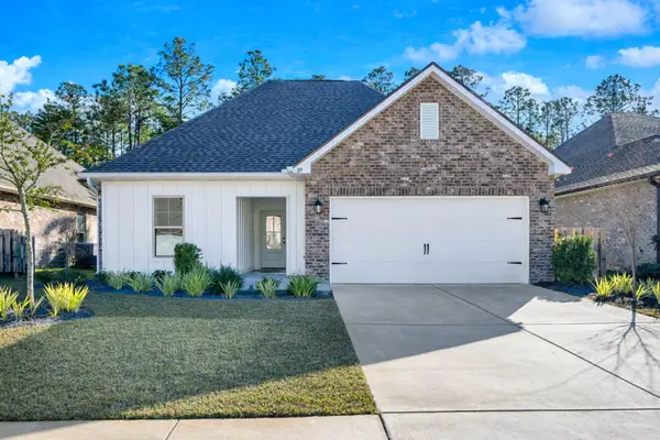 29 W Apollo Avenue, Freeport, FL 32439