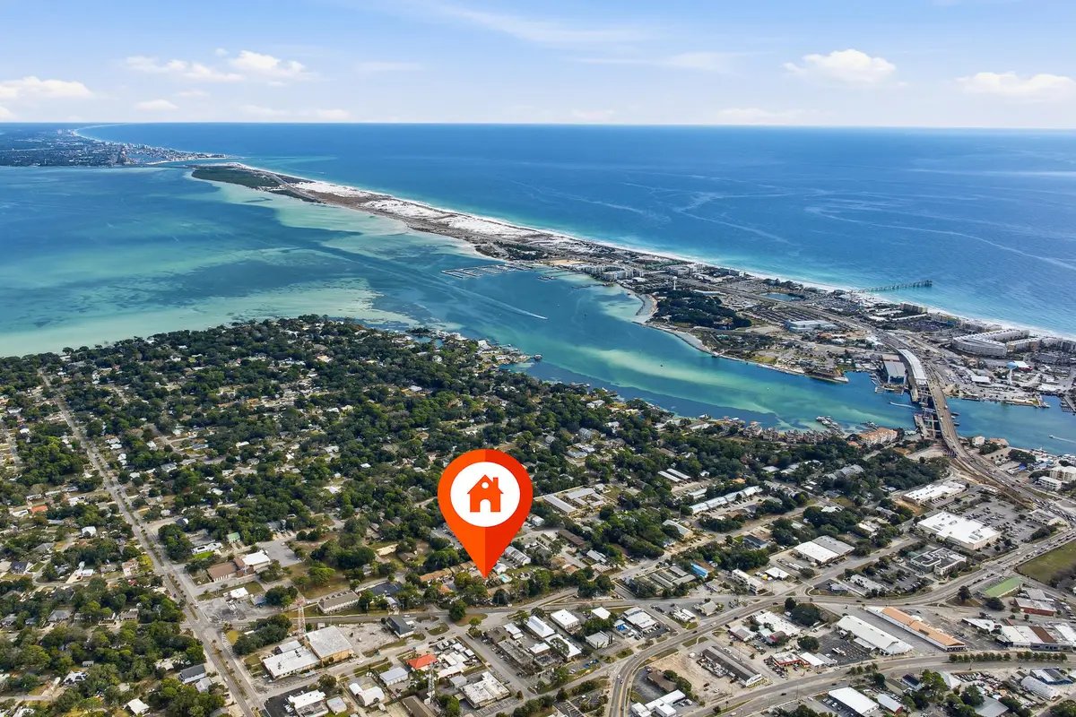 204 SE 4th Street #UNIT B4, Fort Walton Beach, FL 32548 - Image #1