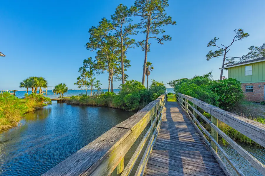 441 Atwater Court, Mary Esther, FL 32569 - Image #2