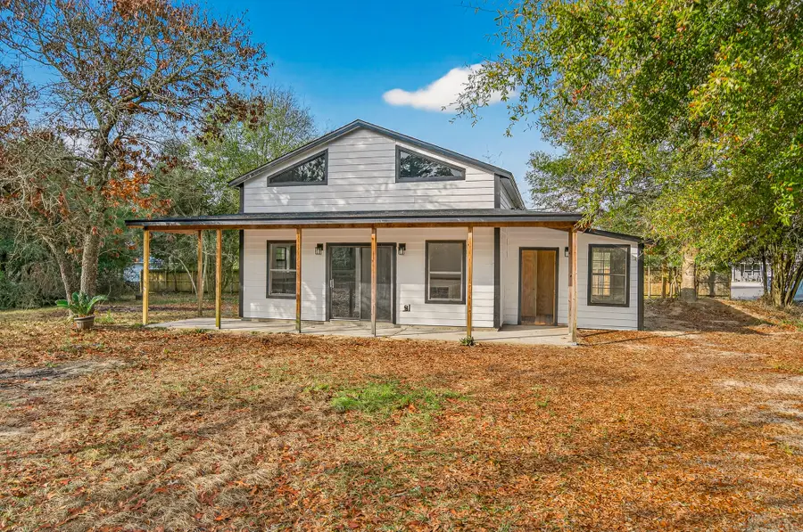 105 E Renoir Road, Defuniak Springs, FL 32433 - Image #2