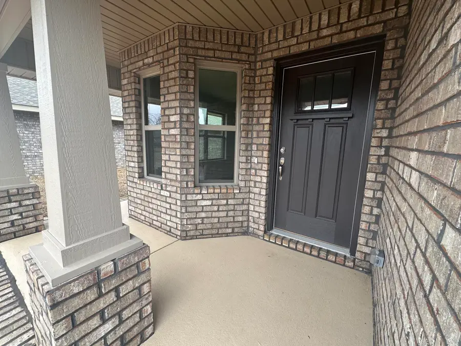 187 Ridgeway Circle, Crestview, FL 32536 - #2