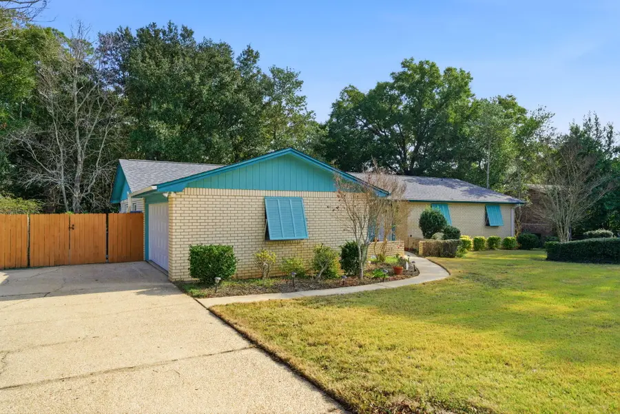 1012 Coronado Drive, Gulf Breeze, FL 32563 - #3