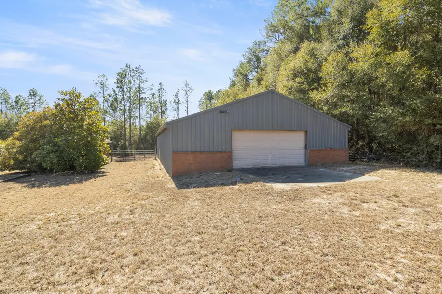 6051 Tupelo Street, Crestview, FL 32539 - #3