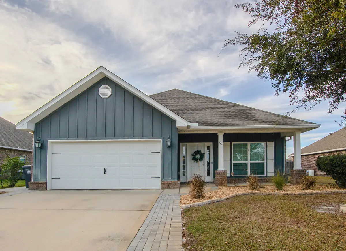 54 Lottie Loop, Freeport, FL 32439 - Image #1