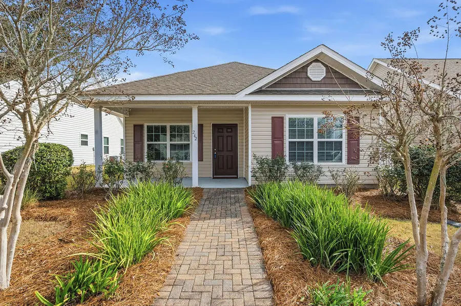 242 Cornelia Street, Freeport, FL 32439 - Image #2